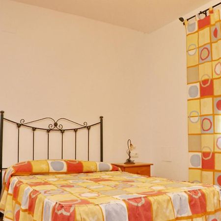 Chalet La Florida, con piscina compartida Conil De La Frontera Esterno foto
