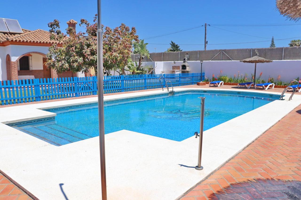 Chalet La Florida, con piscina compartida Conil De La Frontera Esterno foto